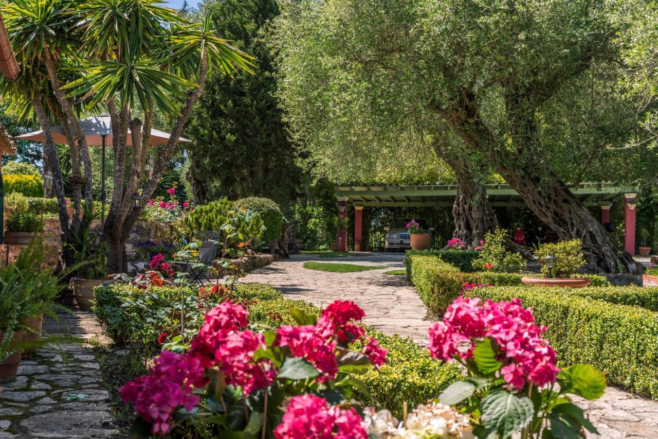 Triklino Estate Villa Afra Bagian luar foto